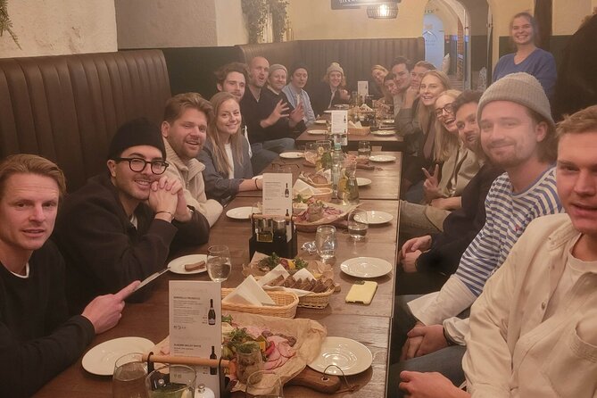 #1 Polish Vodka Tasting Experience in Gdansk - Timing and Group Size: What 90 Minutes Feels Like