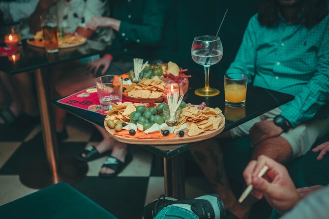 2 Hour Bottomless Brunch Experience with 3 Course Meal And Drinks - The 3-Course Meal: Nachos, Burger, Cake (and Why It’s the Right Pairing)