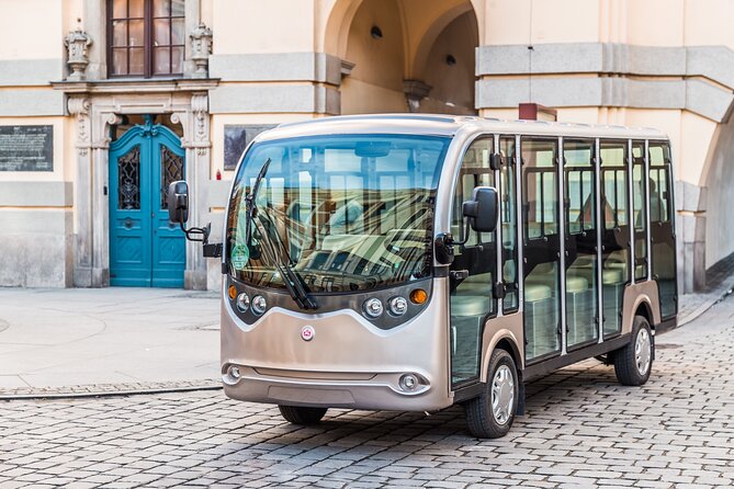 2-Hours Private Electric Car Tour with a Guide, Wroclaw - Electric Car, Real Stops: Why This Tour Feels Efficient in Wroclaw