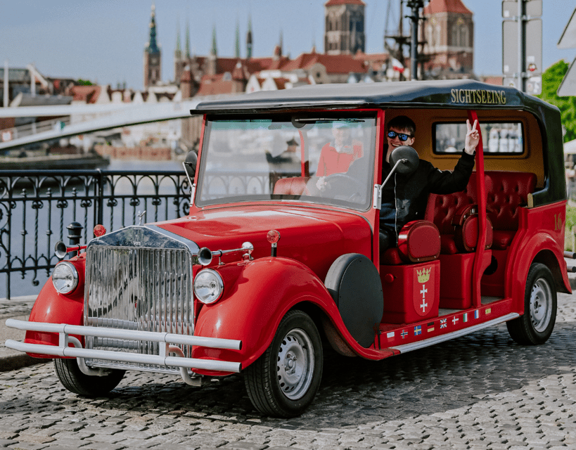 60 min of sightseeing in retro cars, Gdansk - How the 60-Minute Ride Works in Real Life