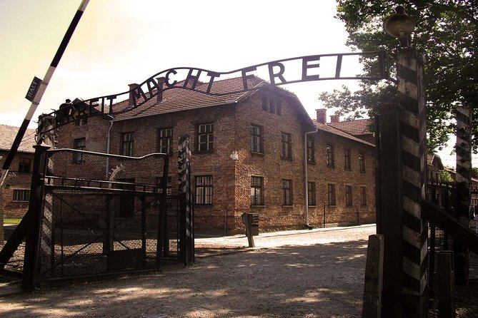 Auschwitz - Birkenau Best Value Shared Tour from Krakow with Tickets - The early pickup routine (and how to make it painless)