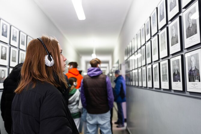 Auschwitz-Birkenau: Day Trip & Transfer from Kraków - The 7-hour Auschwitz-Birkenau day trip from Kraków, planned with real-world timing