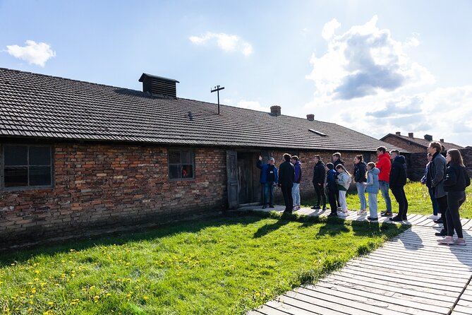 Auschwitz-Birkenau: Day Trip & Transfer from Kraków - Transport and pacing: what this day trip gets right, and where issues can show up
