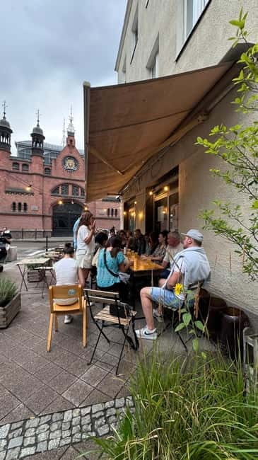 Beer Tales and Tasting in Gdansk in English - What You’ll Taste: 10 Beers, Not One Big Sampler