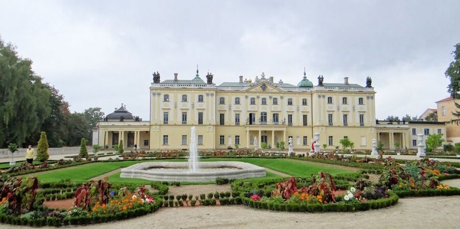 Bialystok Old Town Highlights Private Walking Tour - Meeting at St. Roch’s Basilica, Then Getting Oriented Fast