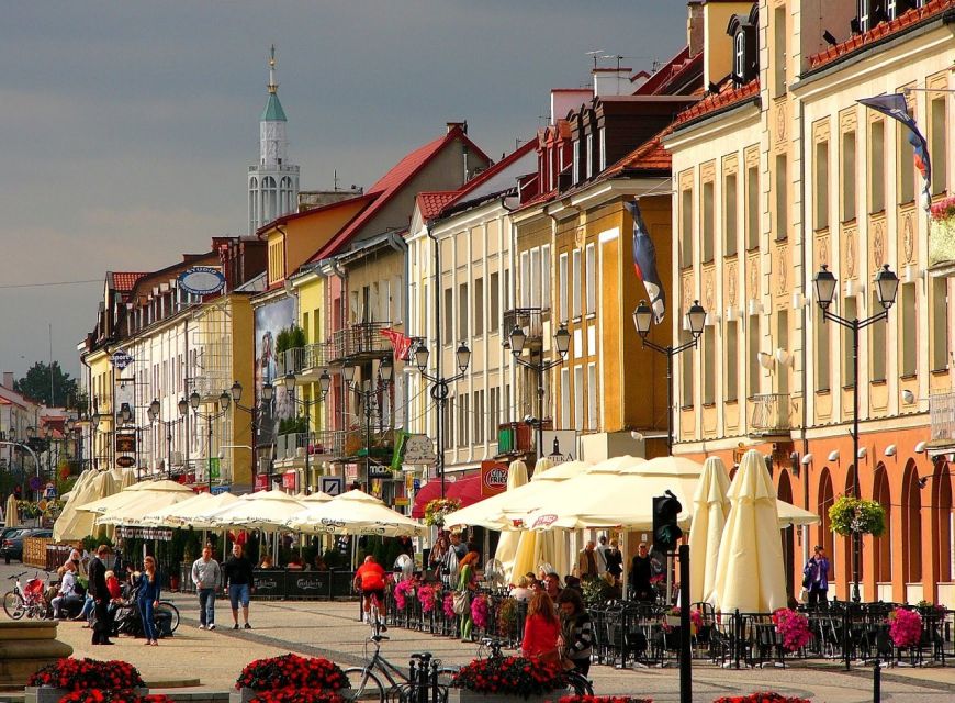 Bialystok Old Town Highlights Private Walking Tour - Optional Upgrade to 3 Hours: Griffin Gate and Branicki Palace Gardens