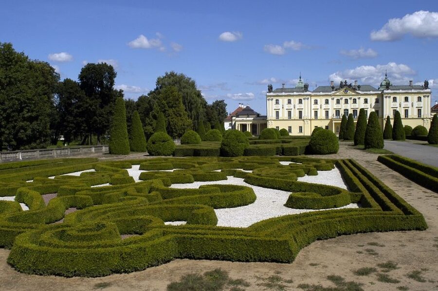 Bialystok Old Town Highlights Private Walking Tour - Architecture With Context, Not Just Pretty Photos