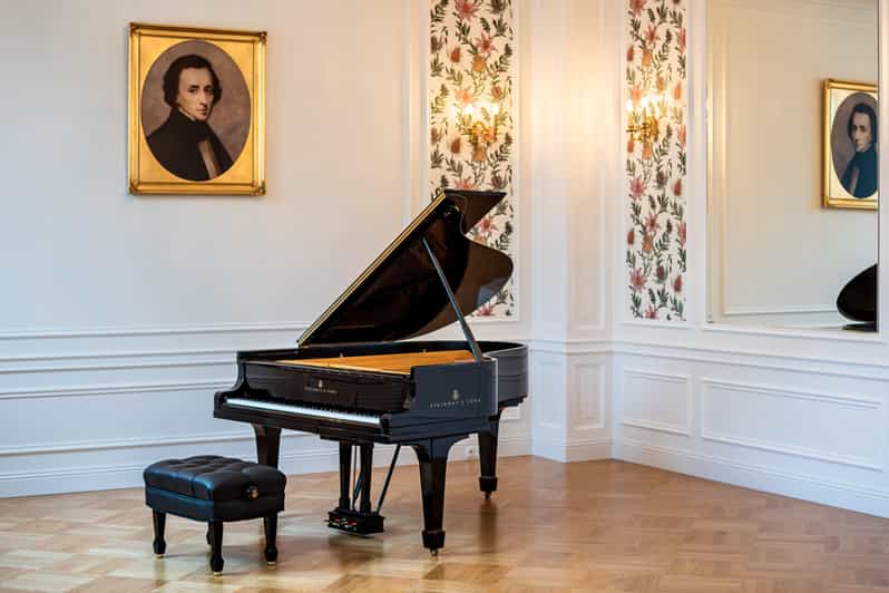 Chopin Concerts at Fryderyk Concert Hall - VIP Seating, Closest Views, and What to Choose If You Care About the Hands