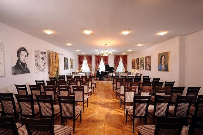 Chopin Piano Concert at Chopin Gallery with a Glass of Wine - Chopin Gallery at night: why this concert feels special in Krakow