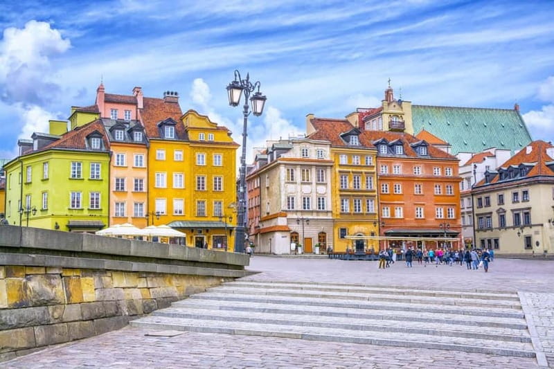 Chopin Tour in Warsaw with Skip-the-line Museum & Concert - The Chopin Trail on foot: churches and palaces with real connections