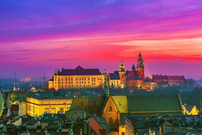 Creepy Krakow City Walking Tour - Where the tour starts and how the walk is set up