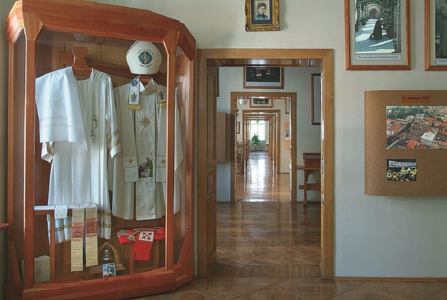 Day Tour: Traces of Pope John Paul II near Krakow - Key Highlights You Should Care About
