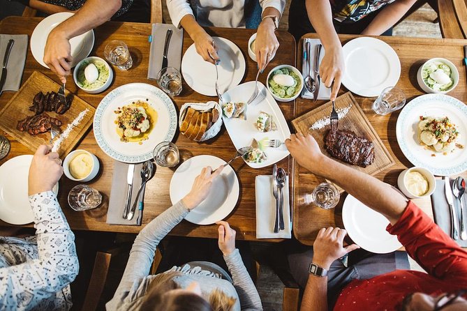 Deluxe Polish Food Tour Experience in Warsaw - Vodka Pairings and the Light Dinner Feeling: How It Keeps Taste Focused