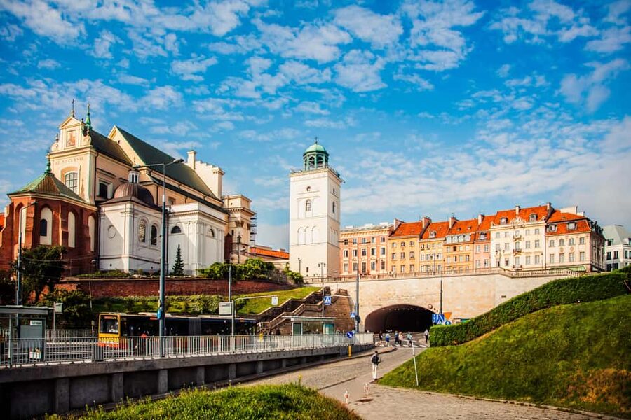 Eco Bike Tour of Warsaw Old Town, Top Sights and Nature - Price and value: is about $130 per person fair?