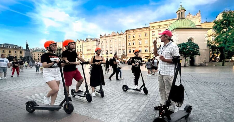 Electric Scooter Tour: Full Tour - 3-Hours of Magic! - Grzybowski Square to Presidential Area Views, Ending With Big City Contrast