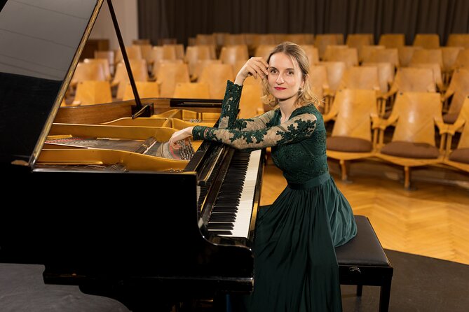 Everyday Chopin Concert at 7 PM with candlelight by the Castle - Price and Value: What $29.02 Really Buys You