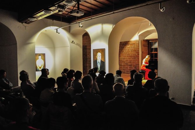 Everyday concerts of Chopin's music at the Old Town in Warsaw - The Staff and the Hosting Style You Notice Fast