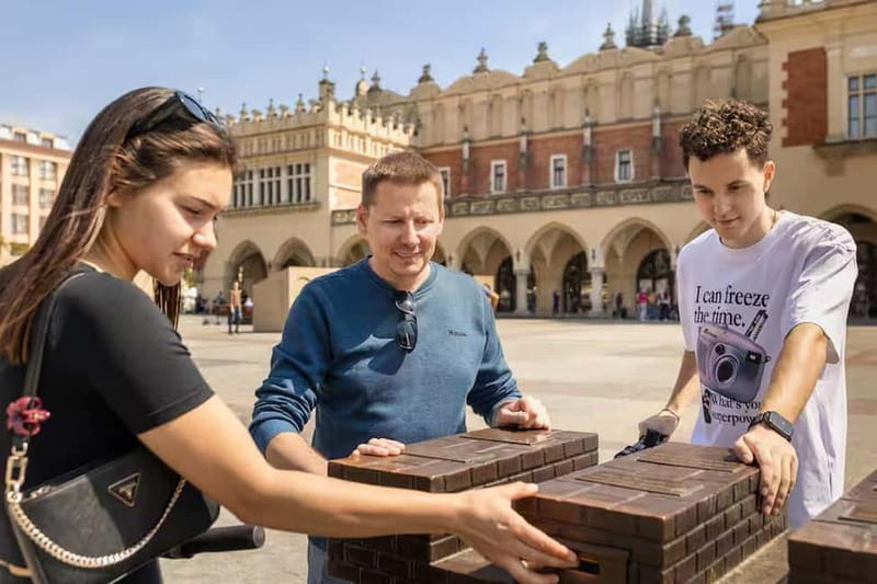 Explore Krakow Old Town - Old Town Streets, Royal Route Stories, and the Squares You Remember