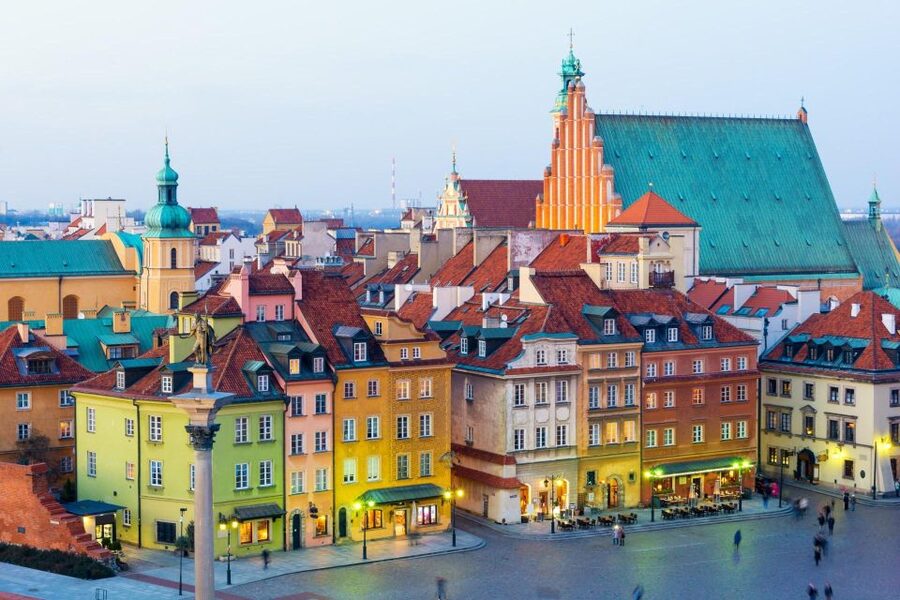 Family Tour of Warsaw Old Town with Fun Activities for Kids - Price, value, and what makes this feel like a deal for families
