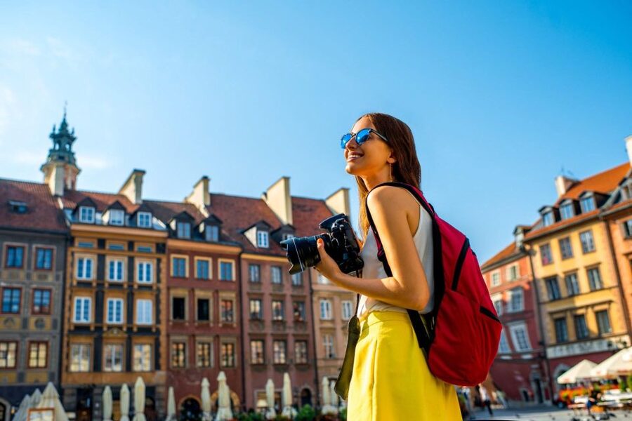 Family Tour of Warsaw Old Town with Fun Activities for Kids - Language skills matter, and the guide experience can make or break the day