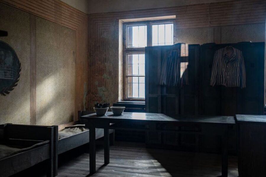 From Krakow: Auschwitz-Birkenau Full-Day Tour - Practical do’s and don’ts: ID, dress code, and luggage rules