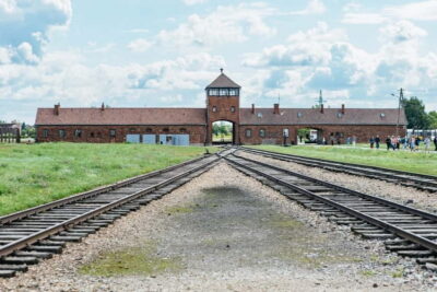 Auschwitz-Birkenau Guided Tour & Hotel Pickup