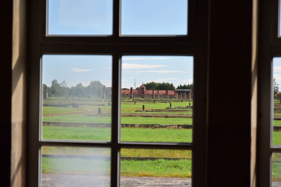 From Krakow: Auschwitz-Birkenau Guided Tour & Pickup - What to Bring and the Bag Rules That Can Slow You Down
