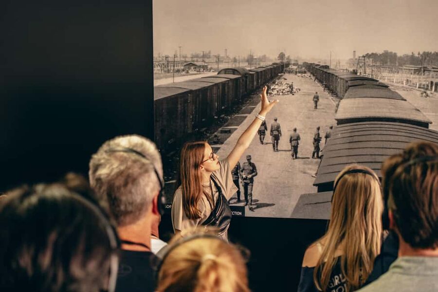 From Krakow: Auschwitz-Birkenau Live Guided Tour & Pickup - Auschwitz I: what you see, and why the order matters