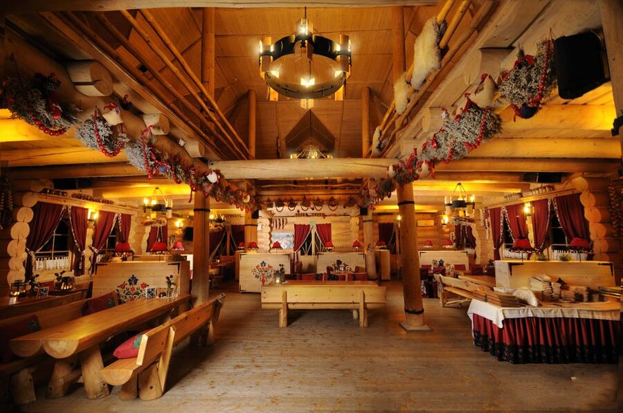 From Krakow: Auschwitz-Birkenau & Salt Mines with Lunch - Start early, meet at Wielopole 2, and ride in comfort
