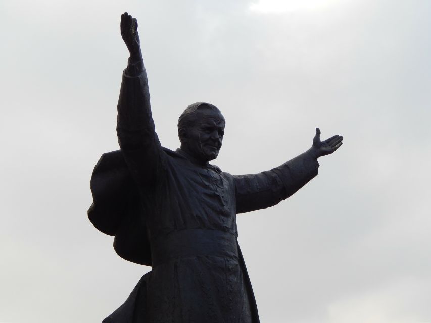 From Krakow: John Paul II Full Day Tour - Private Transport - Stop 1 in Wadowice: John Paul II museum in the family home