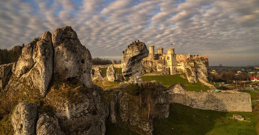 From Krakow: Ojców National Park & Ogrodzieniec Castle Tour - Who this tour is best for in real life