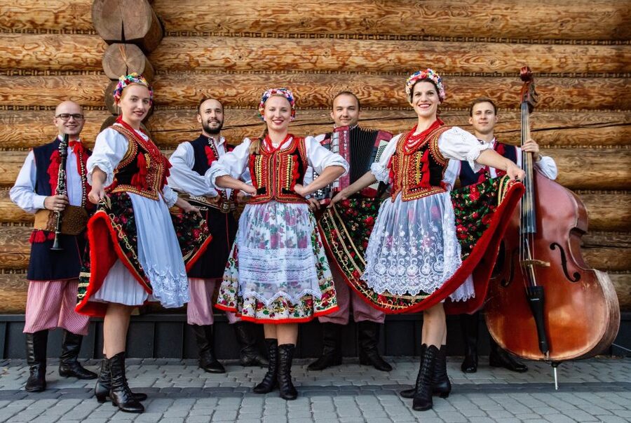 From Krakow: Polish Folk Show with All-You-Can-Eat Dinner - Key things to know before you go