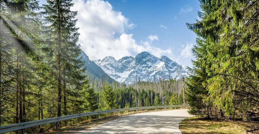 From Krakow: Tatra Mountains and Morskie Oko Hike - The easy part: your transfer from Krakow to the trailhead