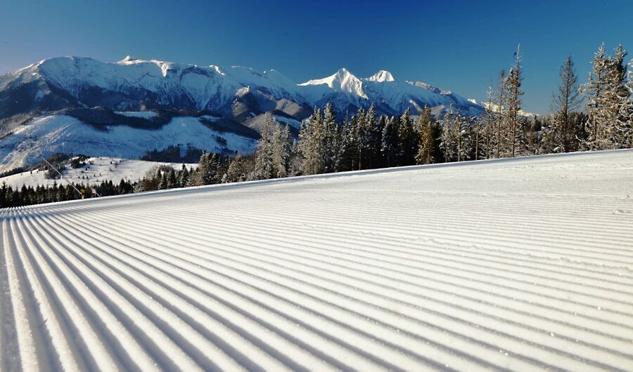 From Kraków: Tatra Mountans Ski Trip and Thermal Baths Visit - What to bring: the small items that keep you comfortable