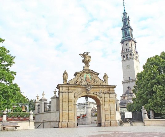 From Krakow: The Black Madonna of Czestochowa & John Paul II Family Home - Quick hits