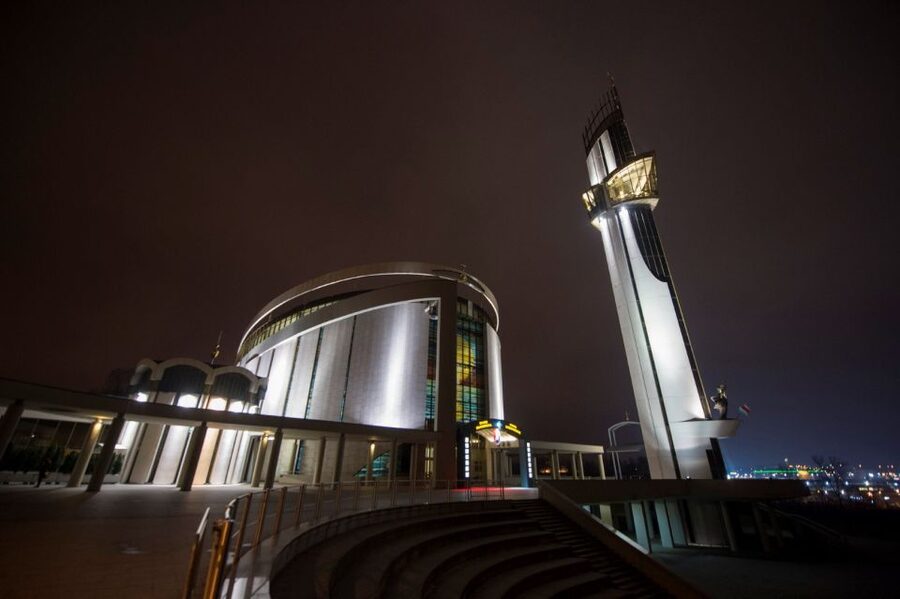 From Krakow: Wadowice & Sanctuary of Divine Mercy Tour - Lagiewniki: arriving at the Divine Mercy Sanctuary and JP2 Centre