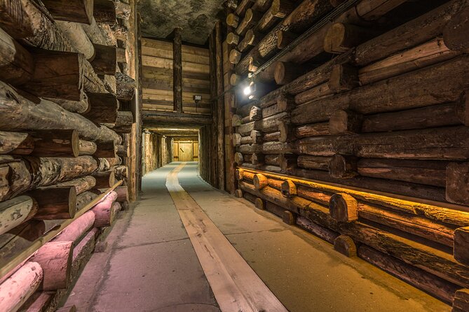 From Krakow: Wieliczka Salt Mine Full Live Guided Small Group Tour - The step count, the temperature, and what to wear