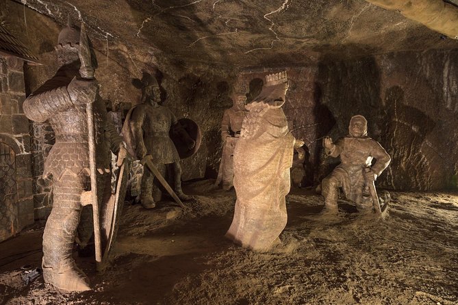 From Krakow: Wieliczka Salt Mine Group Transfer and Tour Options - Getting comfortable on the stairs, plus lift and enclosure concerns