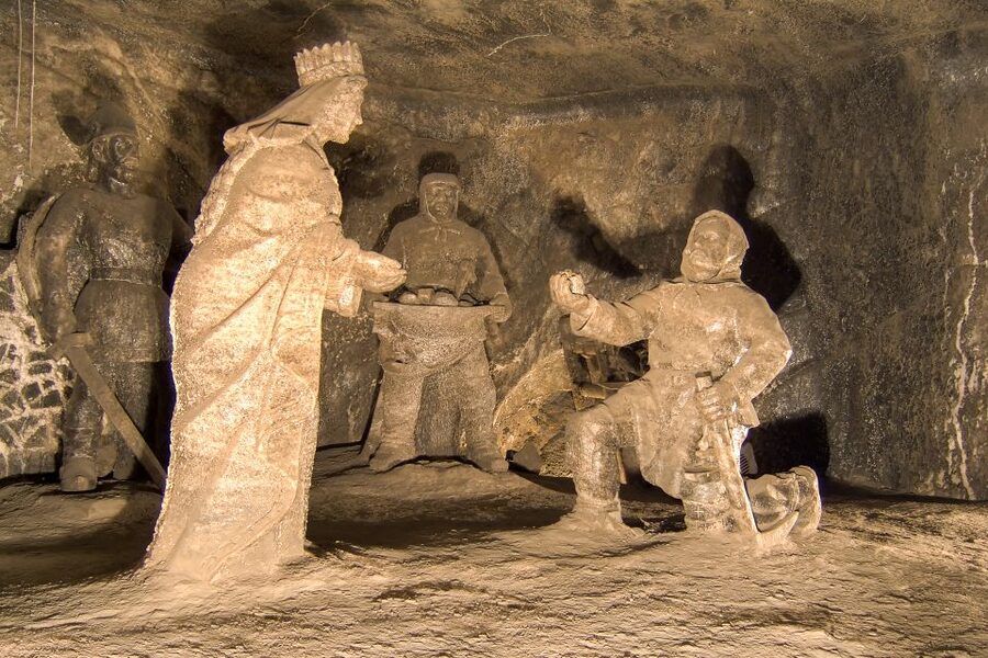 From Krakow: Wieliczka Salt Mine Half-Day Guided Tour - Why the Wieliczka Salt Mine feels like more than a day trip