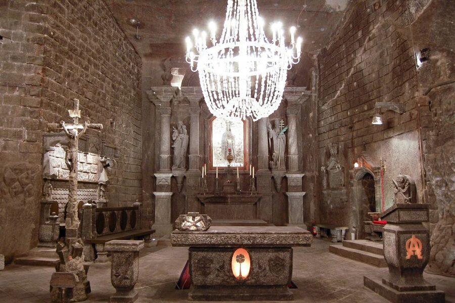 From Krakow: Wieliczka Salt Mine Half-Day Guided Tour - Salt chambers, lakes, statues, and the “how it was made” details