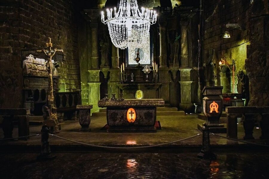From Krakow: Wieliczka Salt Mine Half-Day Trip with Pickup - Mobility, kids, and luggage limits: plan ahead so it feels fun