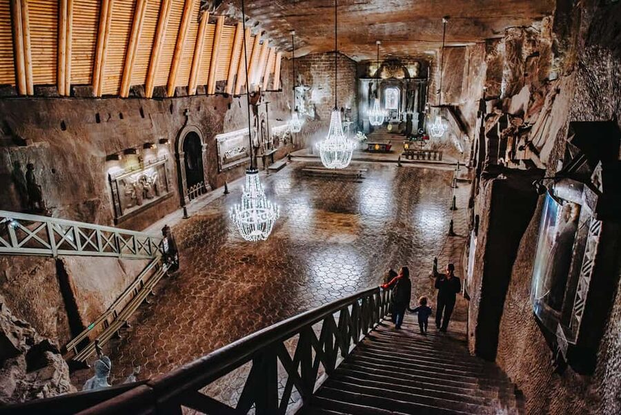 From Krakow: Wieliczka Salt Mine Tour & Hotel Pickup - English live guide and the “skip the line” advantage