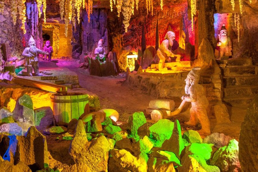 From Krakow: Wieliczka Salt Mine Tour & Skip the Line Ticket - Who this tour fits best