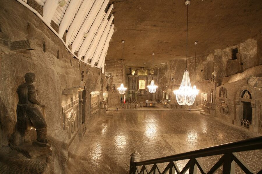 From Krakow: Wieliczka Salt Mine Tour - From Krakow to Wieliczka with private transport (and clear directions)
