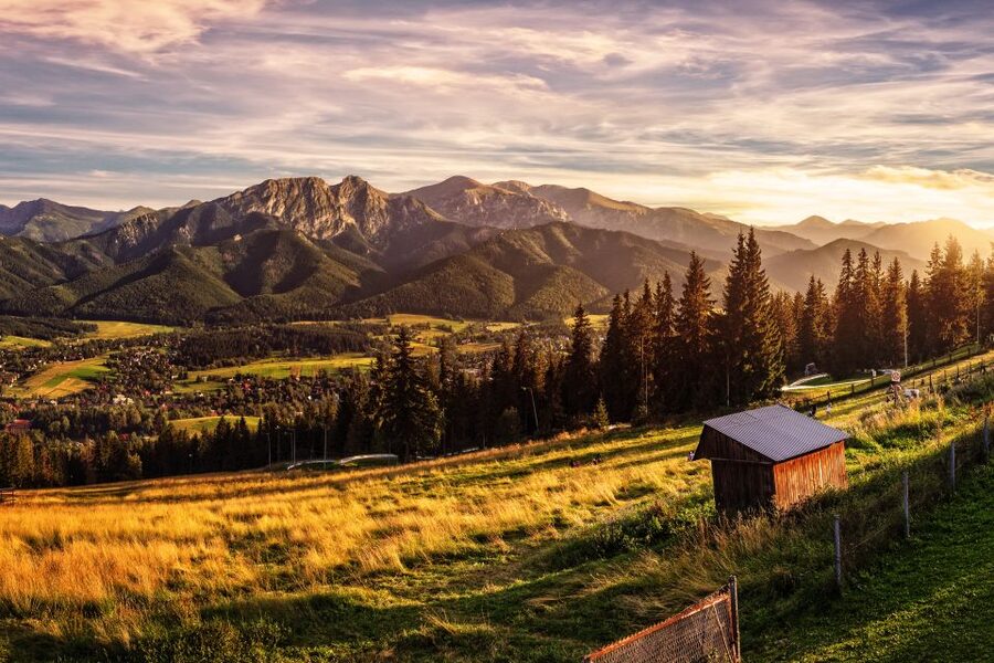 From Krakow: Zakopane Tatra Mountains & Hot Springs Tour - Chocholow Village and Wooden Architecture You Can Actually See Up Close