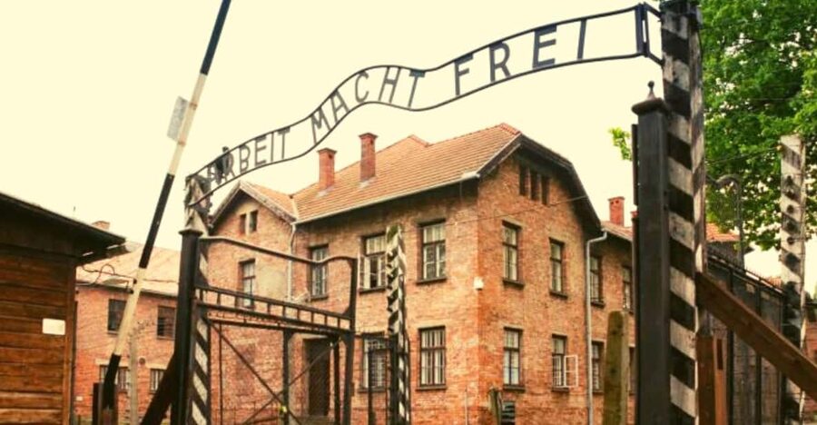 From Warsaw: Auschwitz Day Tour by Private Car with Lunch - Entering Auschwitz: the gate, the layout, and what your guide should help you notice