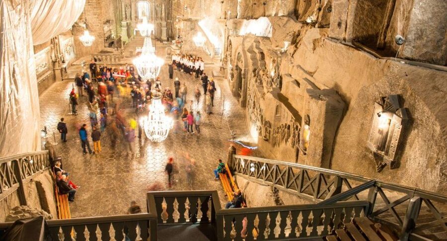 From Warsaw: Guided Tour to Wieliczka Salt Mine and Krakow - Should you book it?