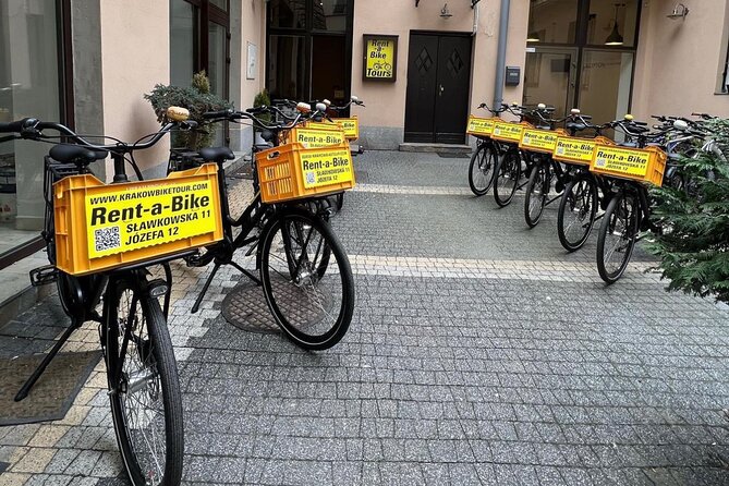 Full Bike Tour - the Old Town, Jewish Qtr & the Ghetto NEW BIKES - Key highlights worth marking on your mental map