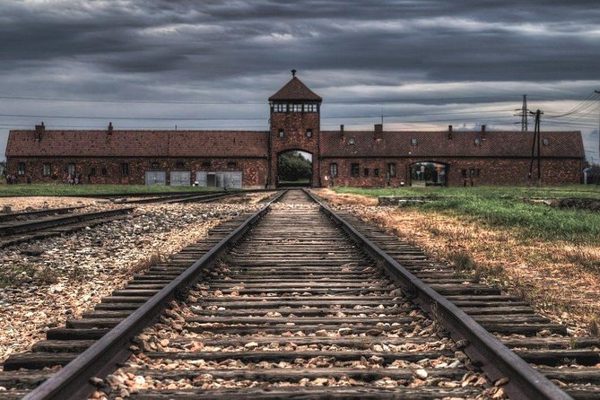 Full-Day Tour of Auschwitz and Wieliczka Salt Mine from Krakow - Price and value: what $82.27 really buys you
