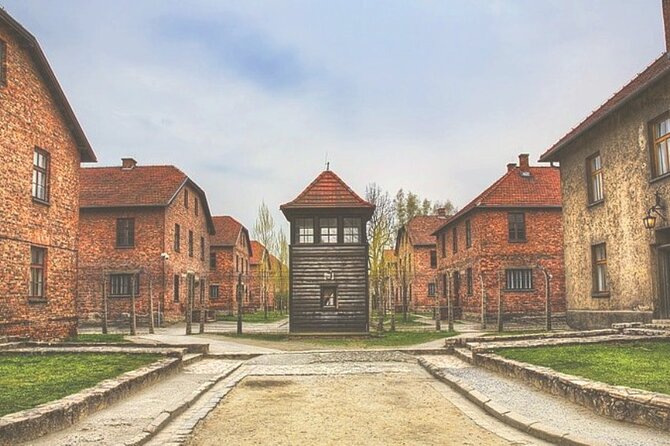Full-Day Tour of Auschwitz and Wieliczka Salt Mine from Krakow - Practical tips so the experience stays meaningful, not stressful